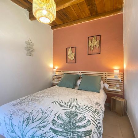 Esprit Boheme Apartment Файенс Екстериор снимка