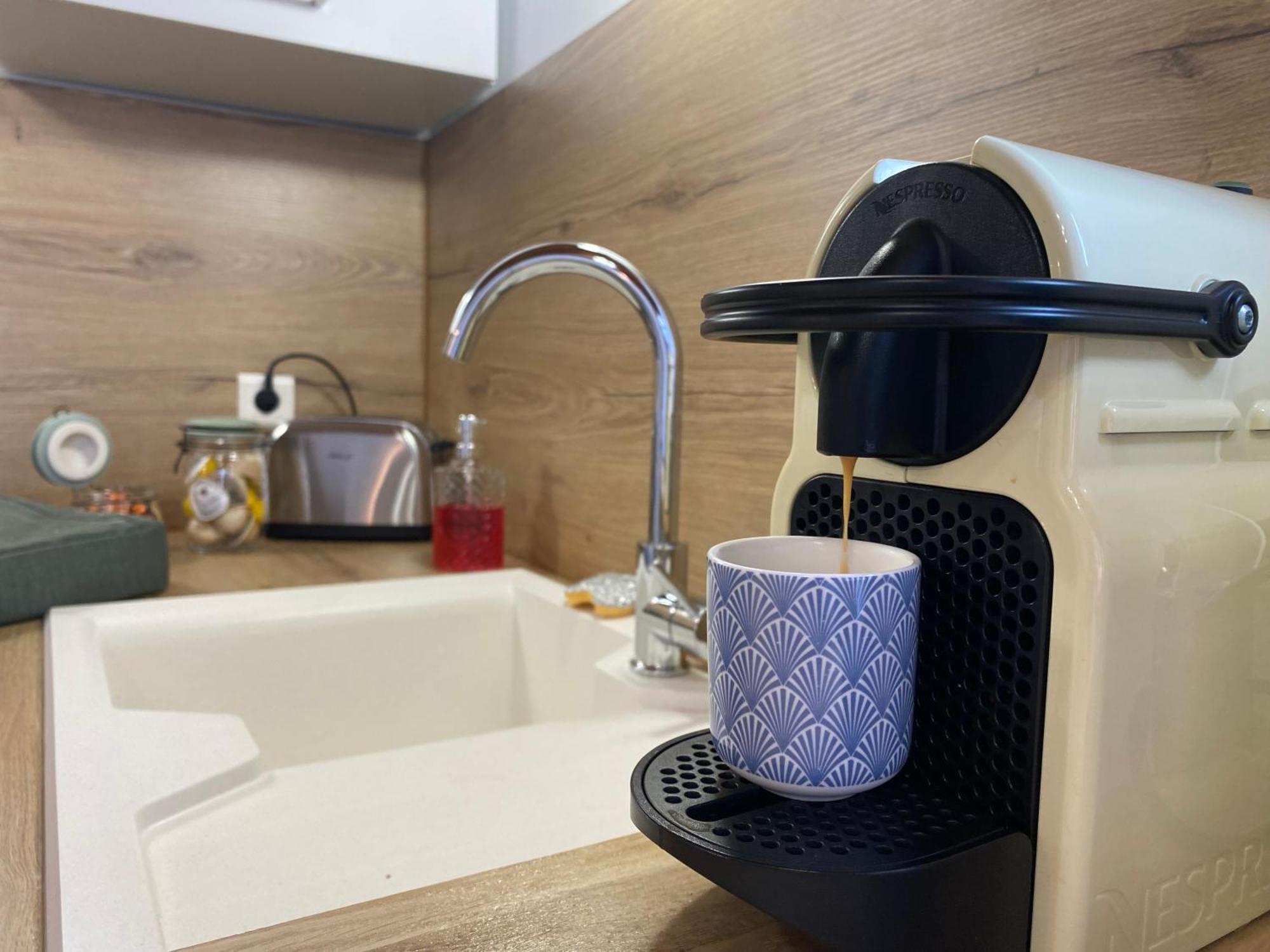Esprit Boheme Apartment Файенс Екстериор снимка